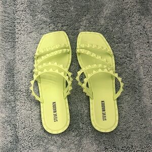 Steve Madden Jelly Sandals! 🩴